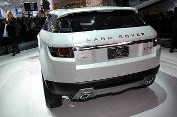 land-rover-lrx-4.jpg