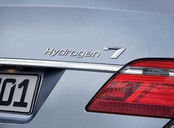 bmw-hydrogen-7-b.jpg