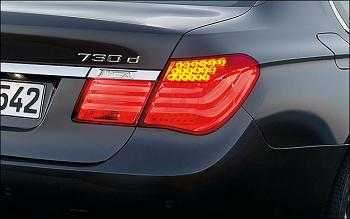 bmw7-8.jpg