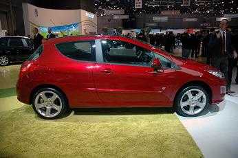 peugeot-308-rojo-2.jpg