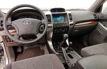 toyota_land_cruiser_r_edition2.jpg
