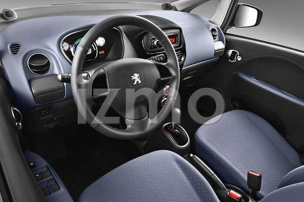 2012 Peugeot iOn